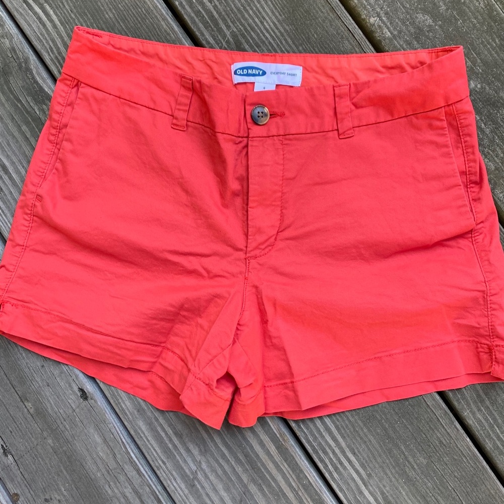 ✨Old Navy everyday Shorts✨